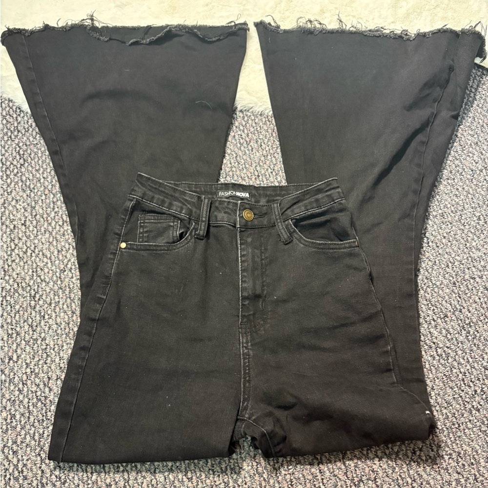 Fashion Nova Black Flare Wide Leg Jeans